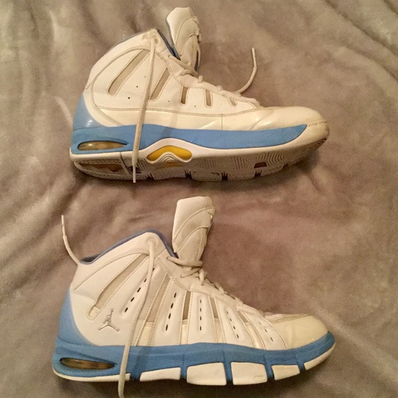 NIKE AIR JORDAN MELO M7